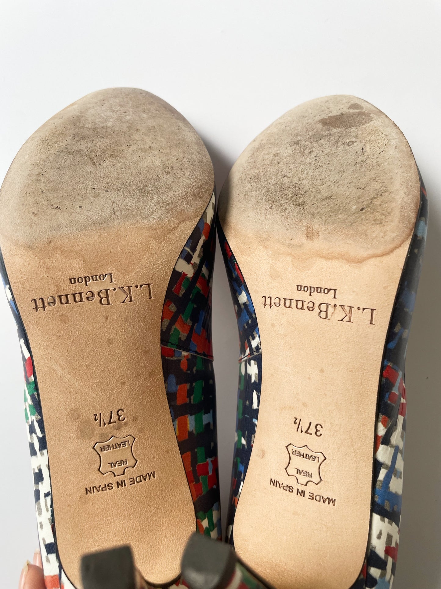 LK Bennett Patent Coral Pumps UK 4.5 image 3