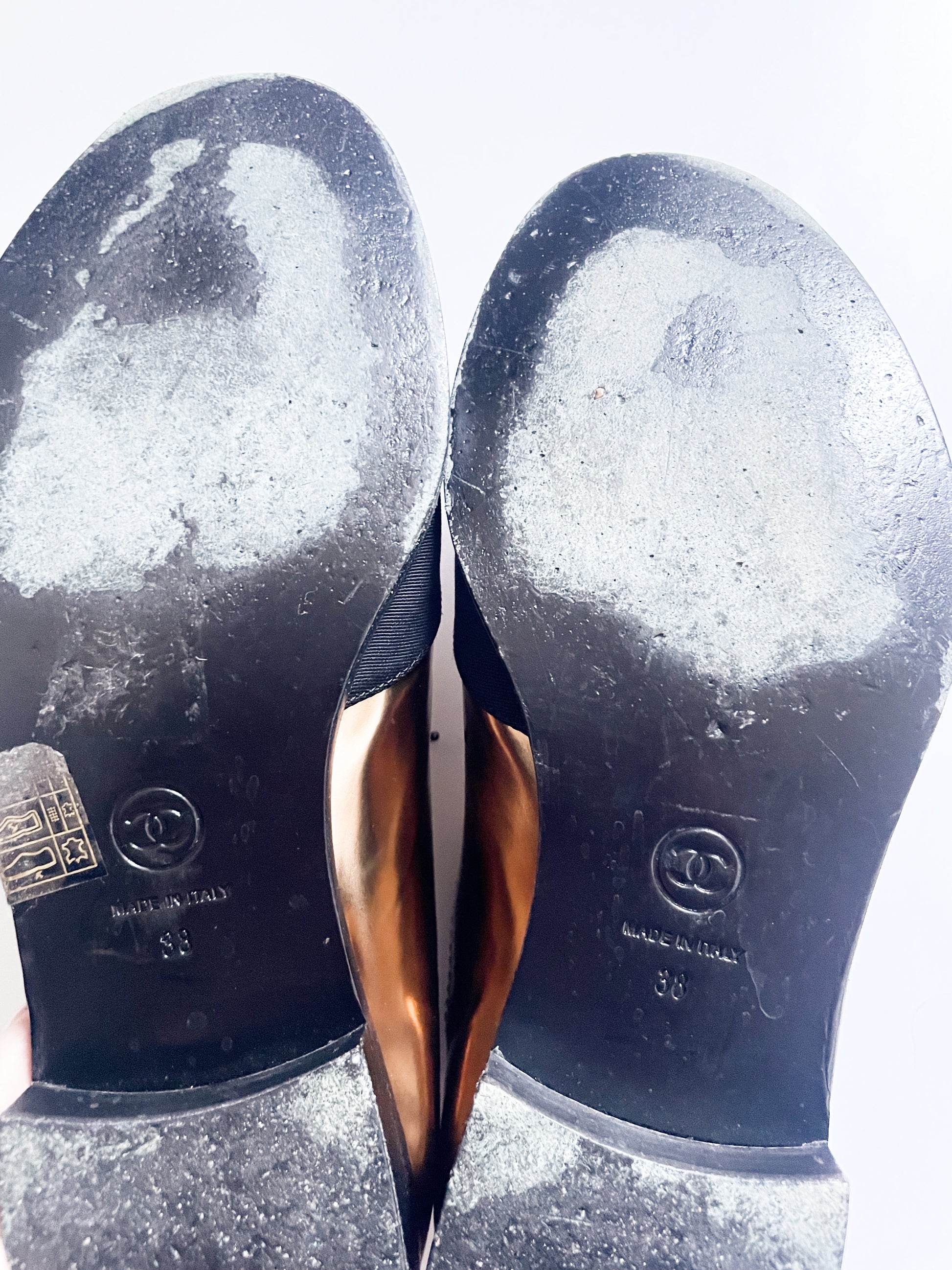 Chanel Gold and Black Oxford Shoes UK 5 image 2