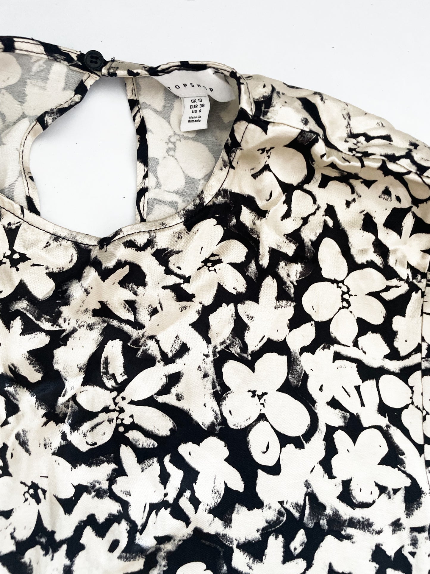 New With Tags Topshop Cut Out Dress UK 8 image 3