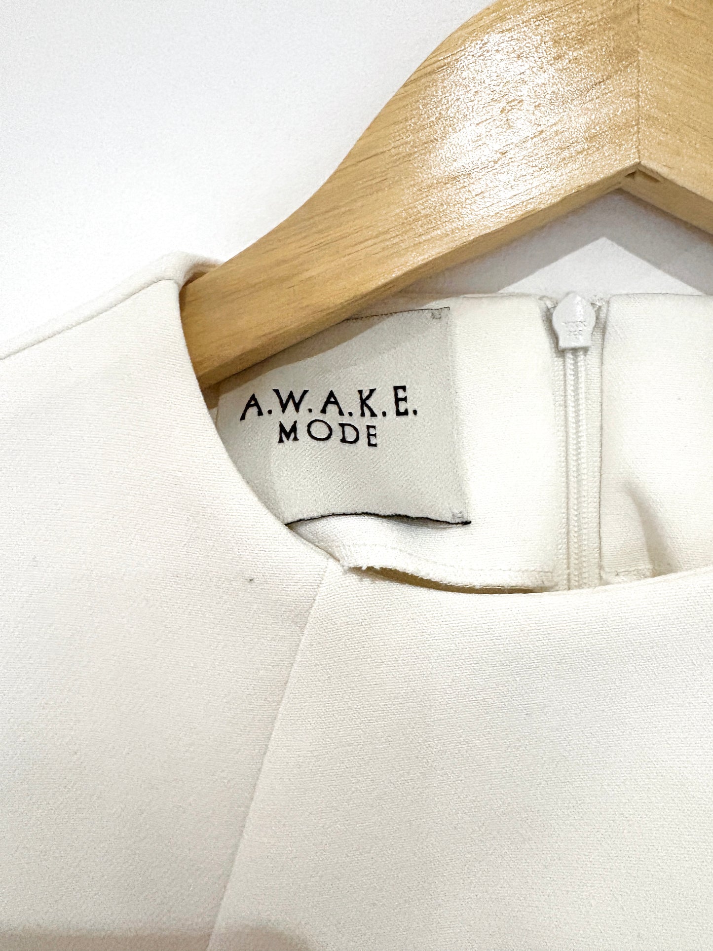 A.W.A.K.E. Mode Cut Out Top UK 12