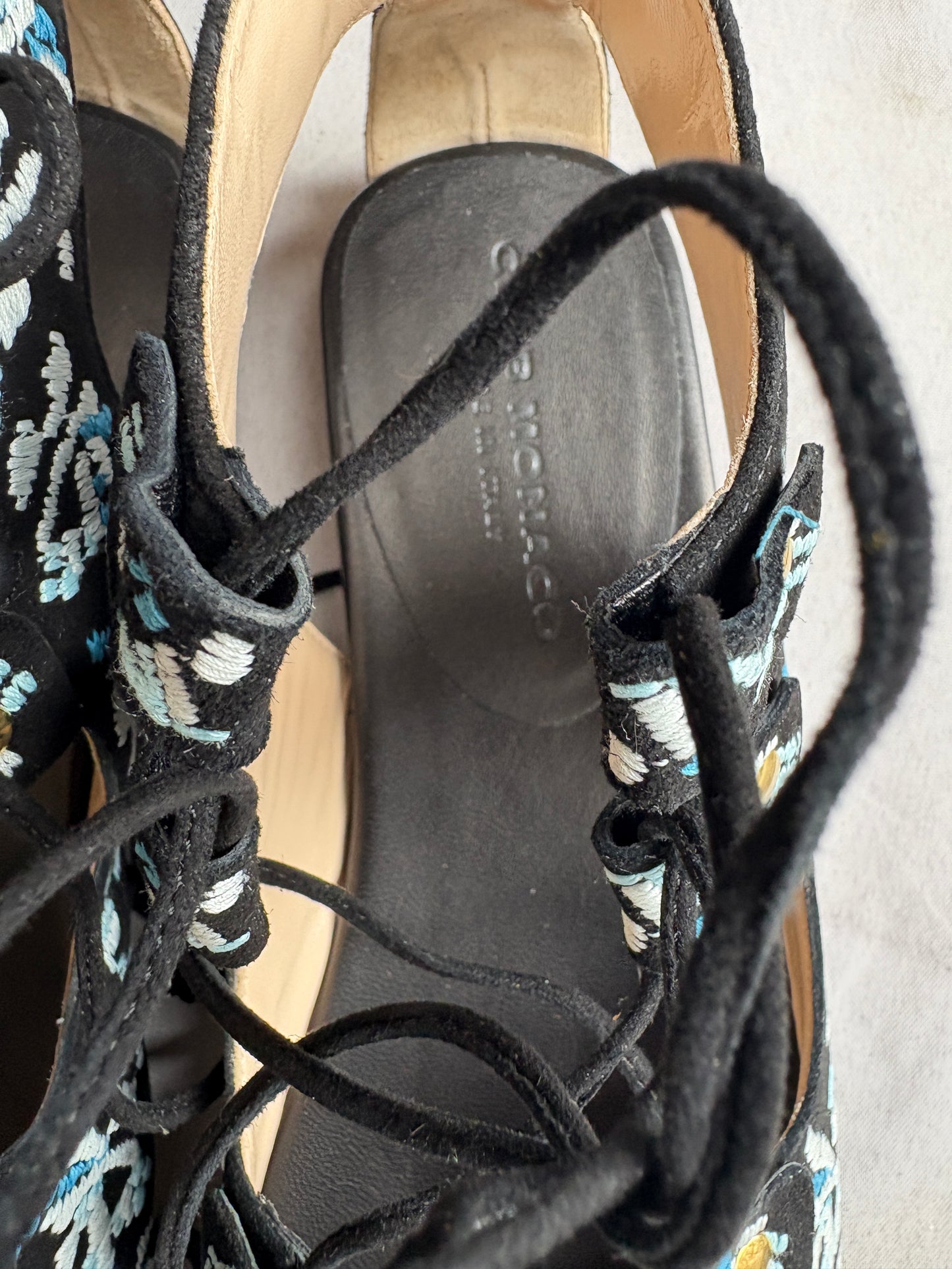 Club Monaco Embroidered Sandals UK 6.5
