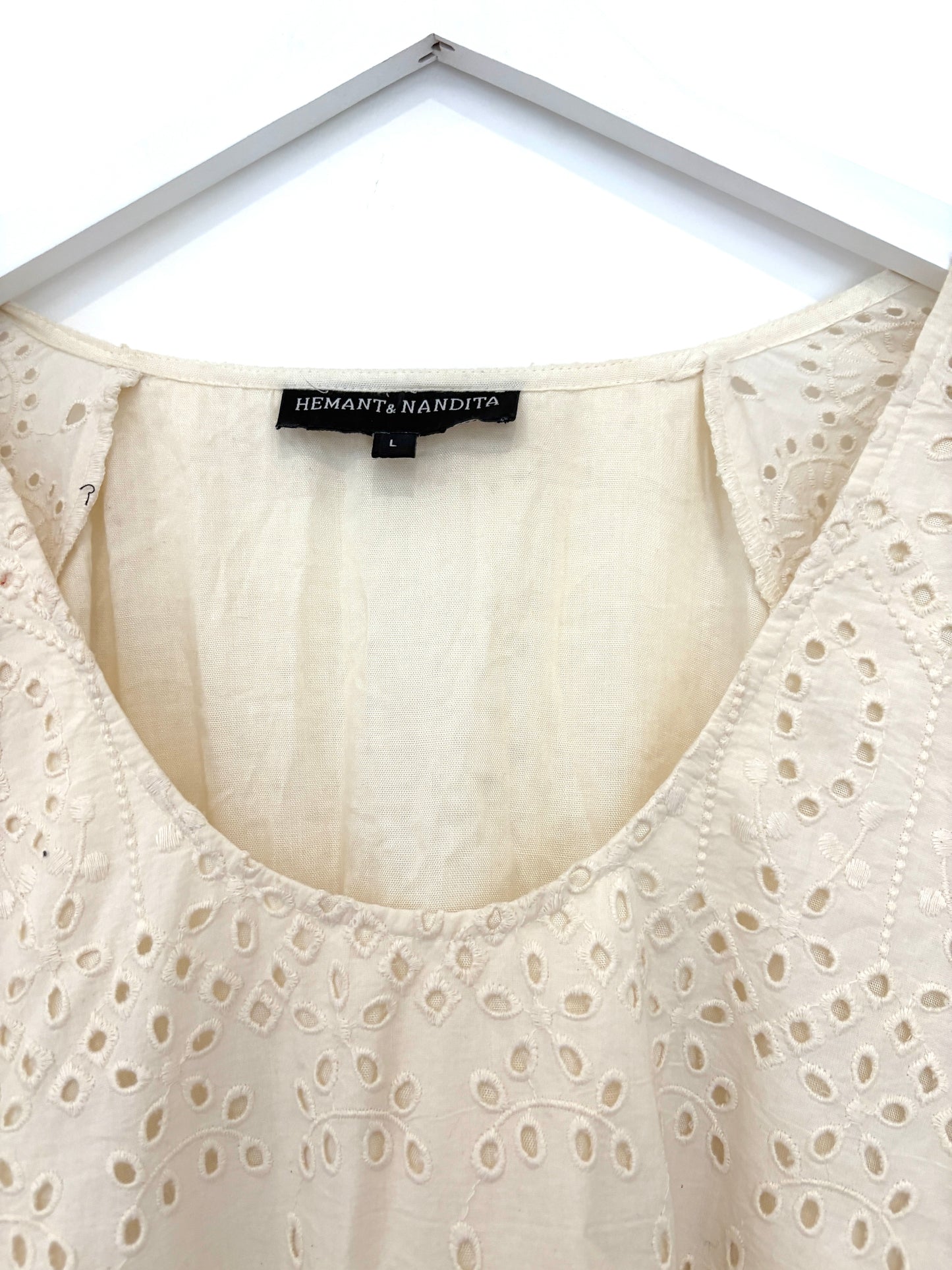 Hemant & Nandita White Lace Dress L