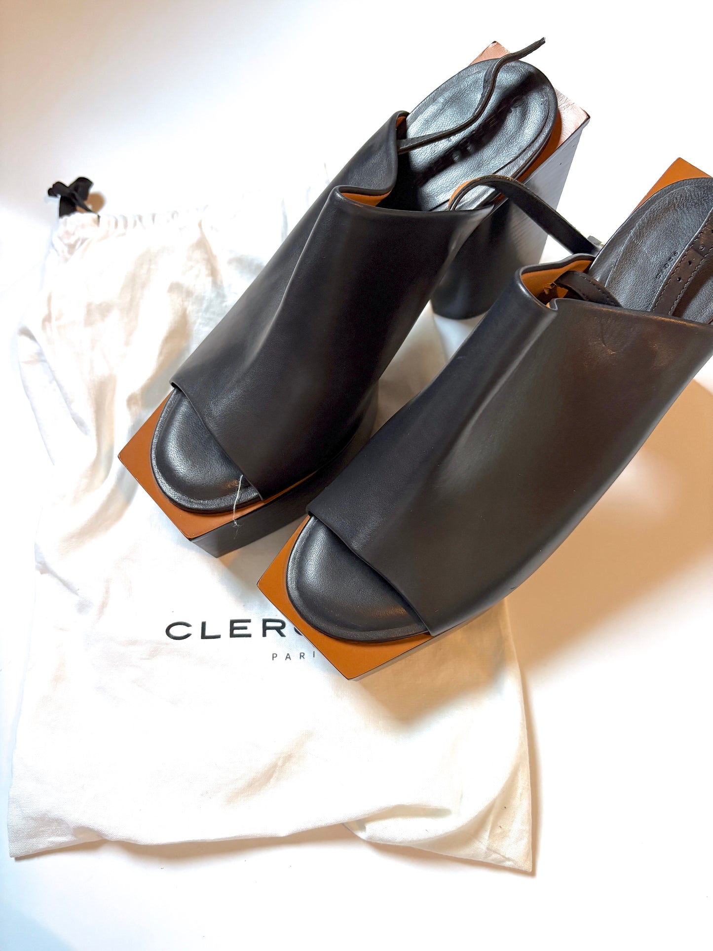 New with Box Clergerie Leather Mules UK 6