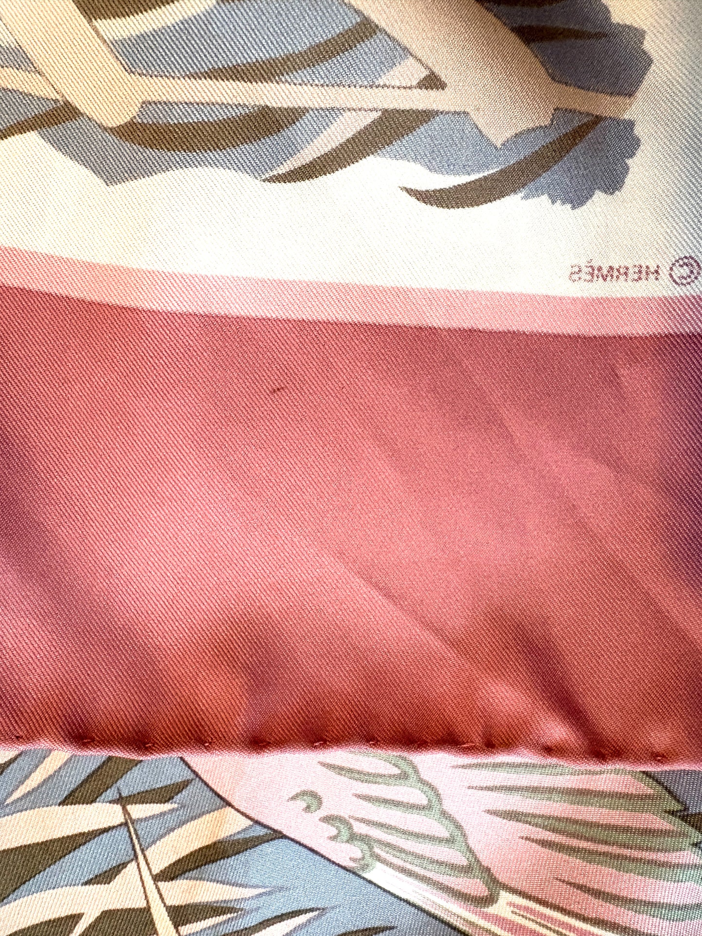 Hermès Silk Twill Foulard Cols Verts Vintage Scarf