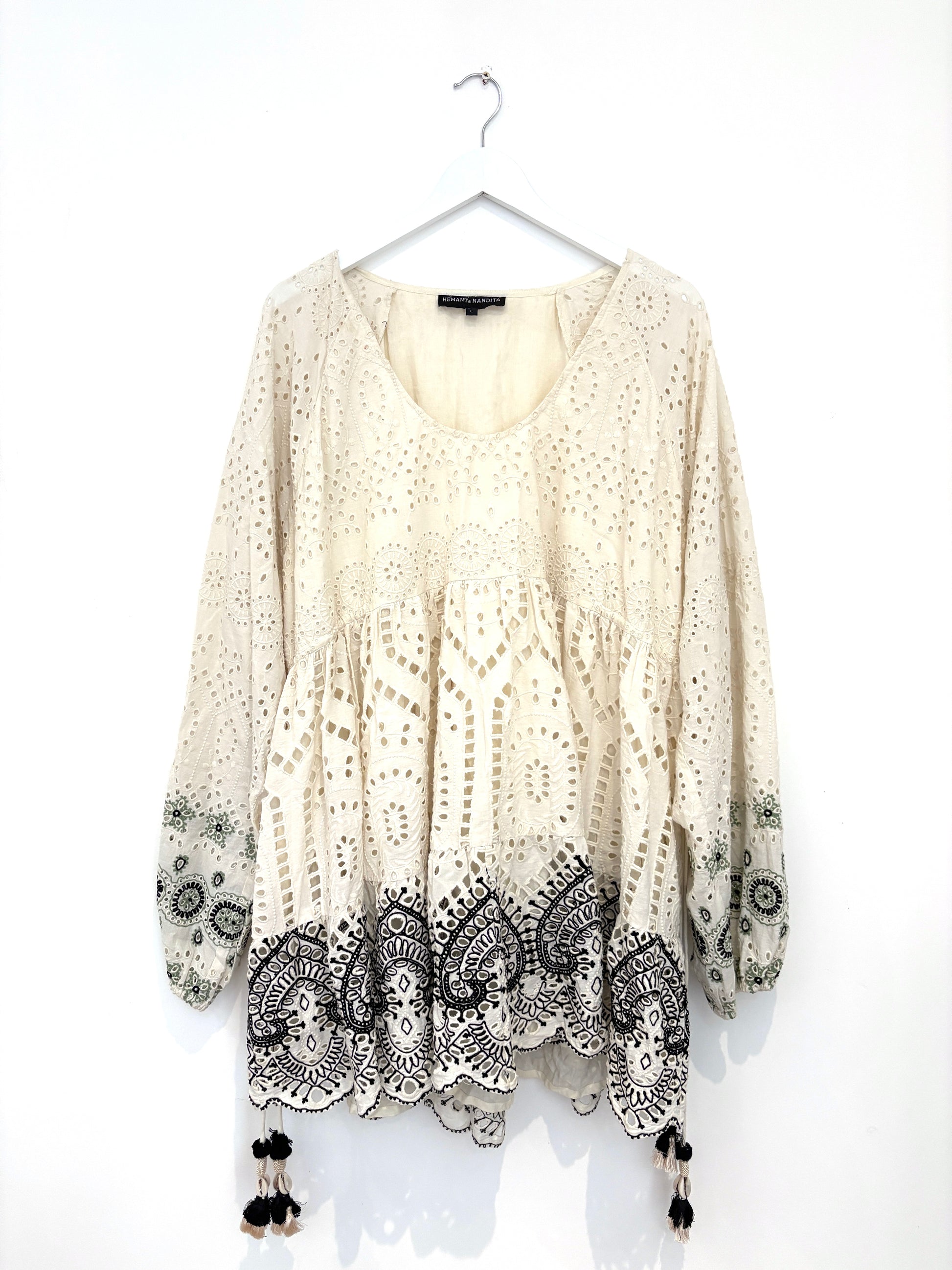 Hemant & Nandita White Lace Dress L image 0