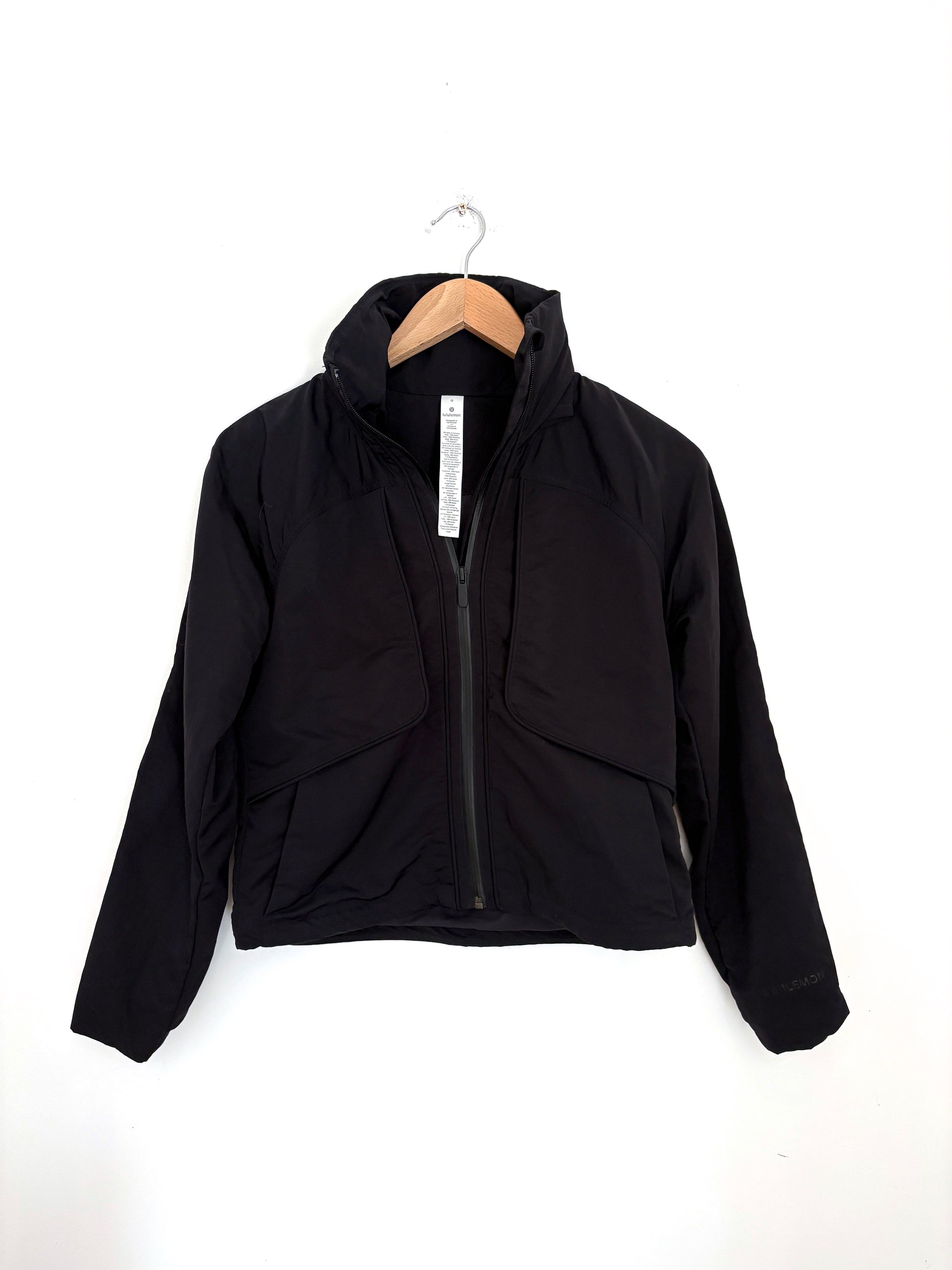 Lululemon Cropped Black Jacket 