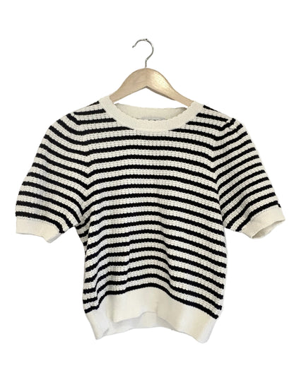 & Other Stories Scalloped Knit Top