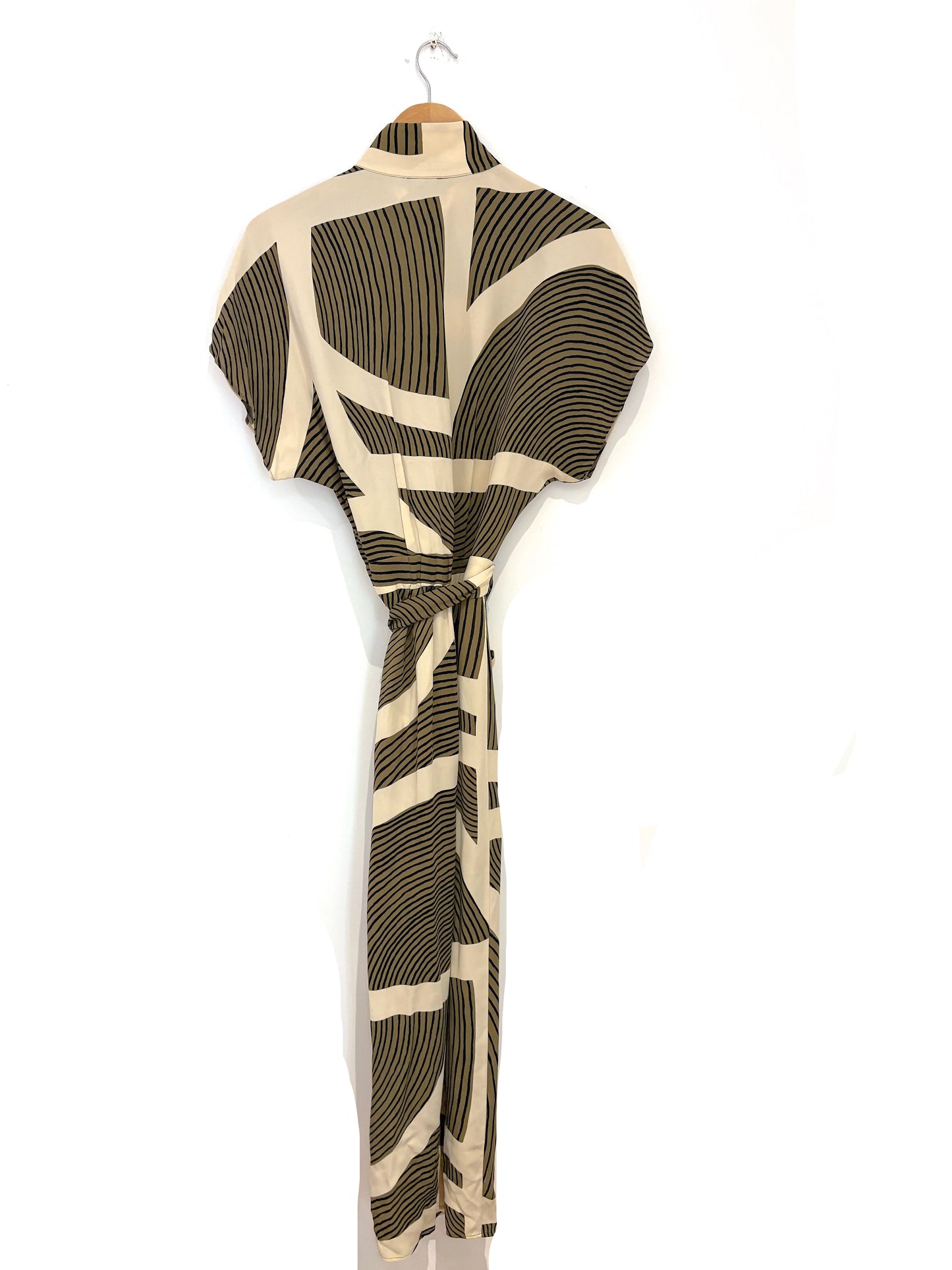 New With Tags Massimo Dutti Printed Dress With Side Buttons UK 8