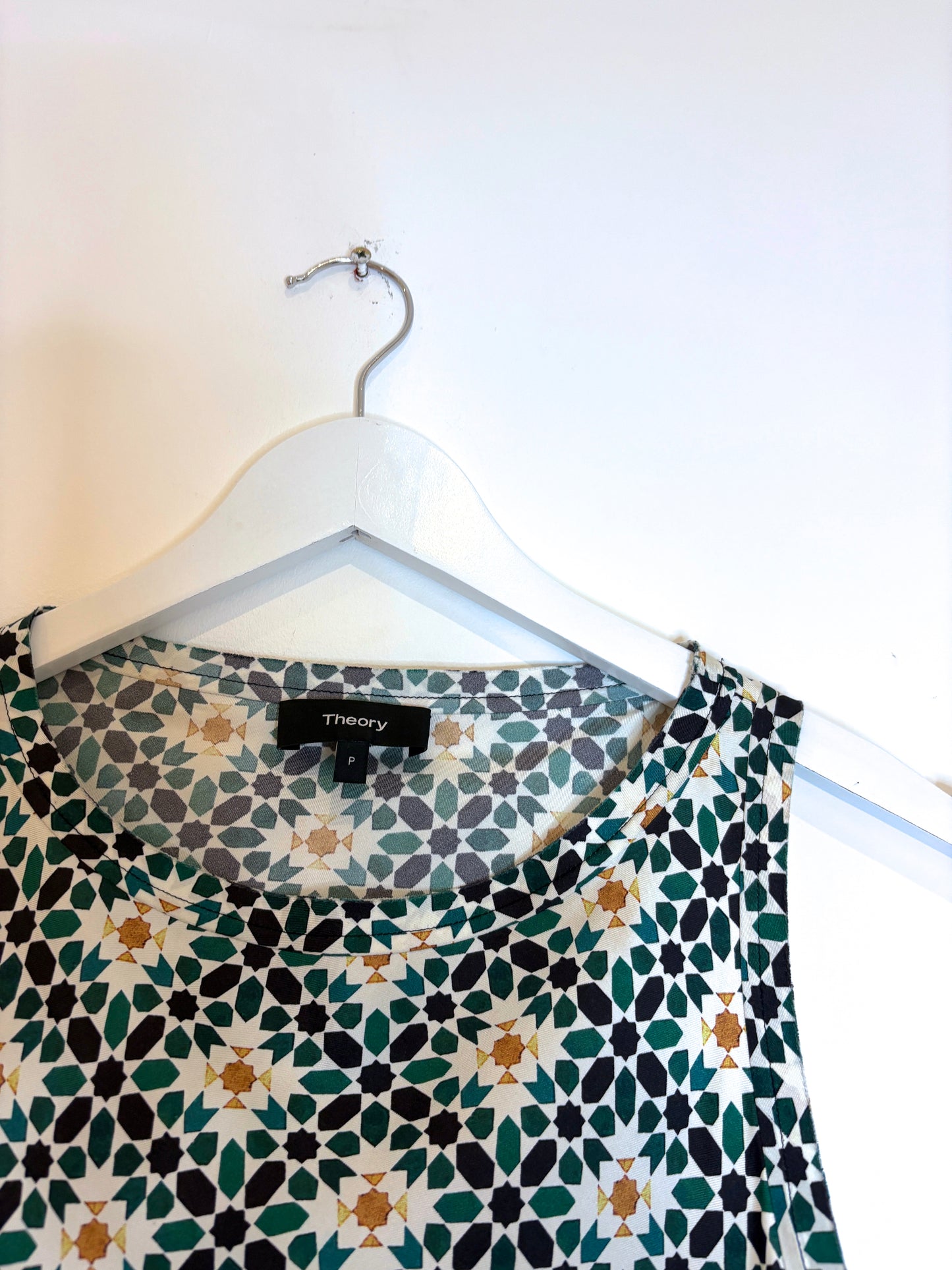 Theory Print Silk Twill Racer Top XS