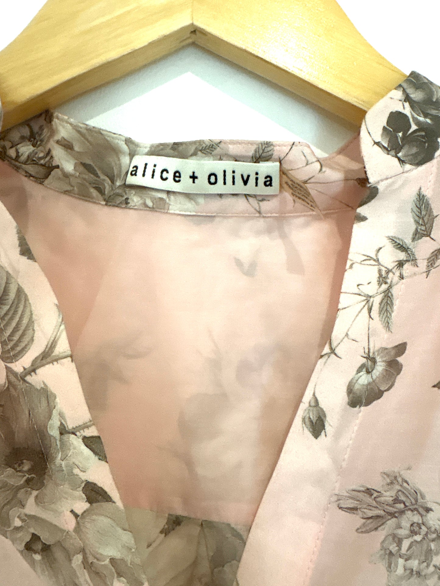 Alice+Olivia Pink Floral Blouse XS