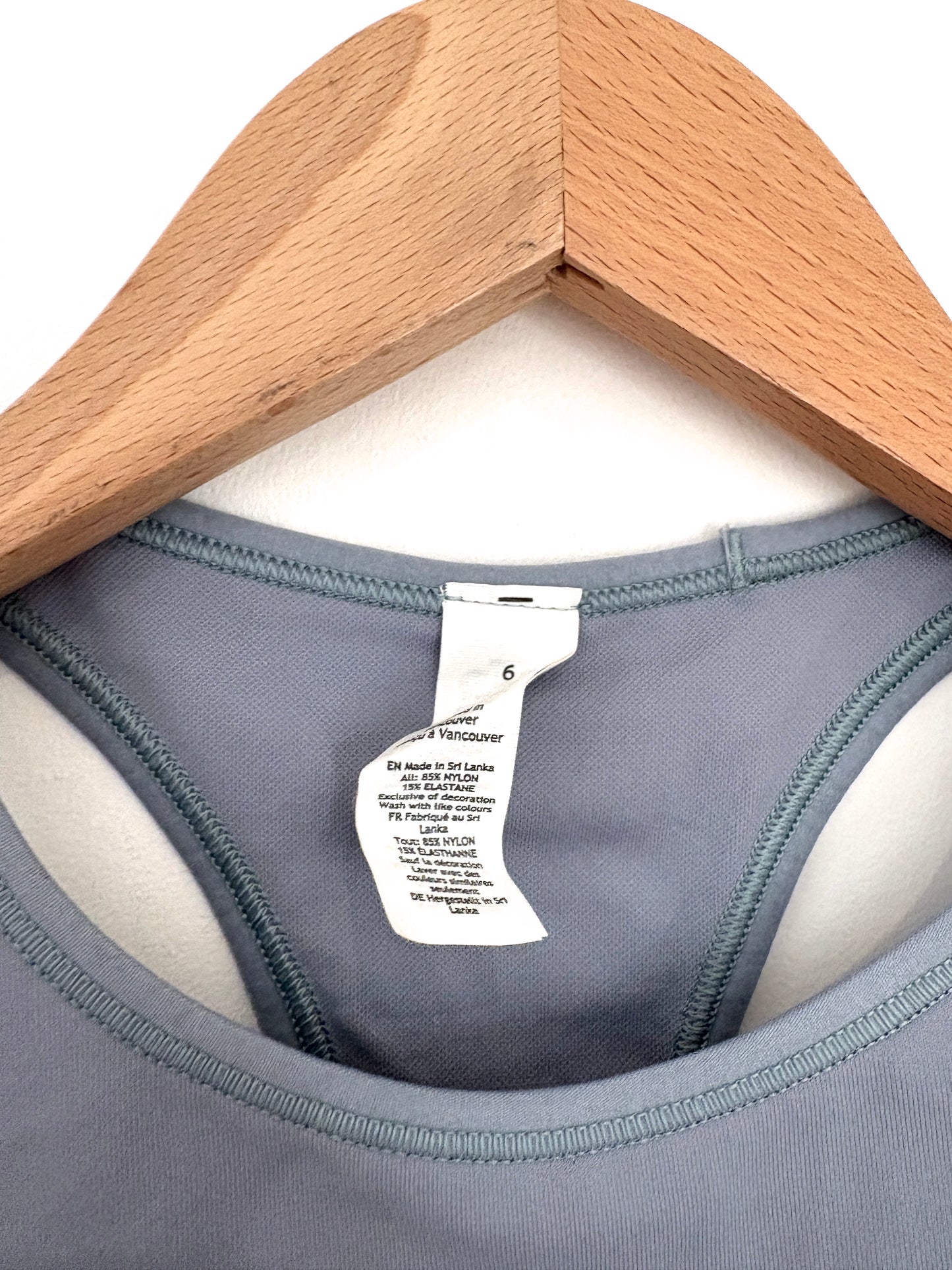 New With Tags Lululemon Ebb to Train Bra Blue UK 10