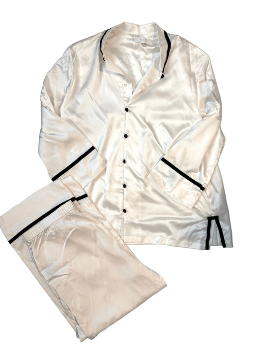 Yolke Silk Pyjamas