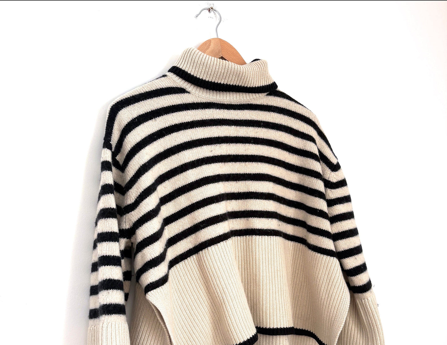 Toteme Striped Knit M