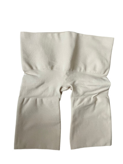 Skims Lifting Shorts XS