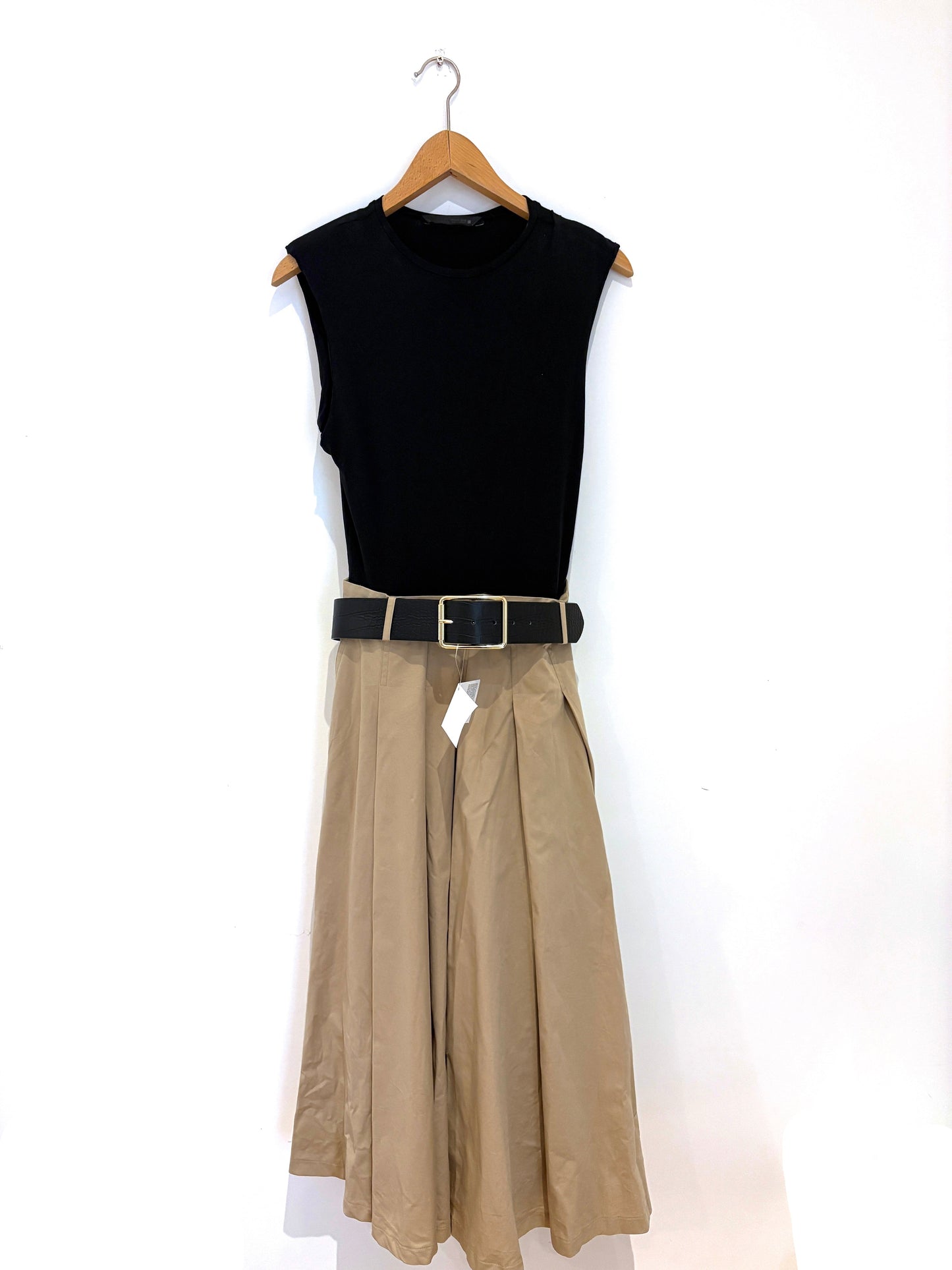 New With Tags Zara Contrast Dress S