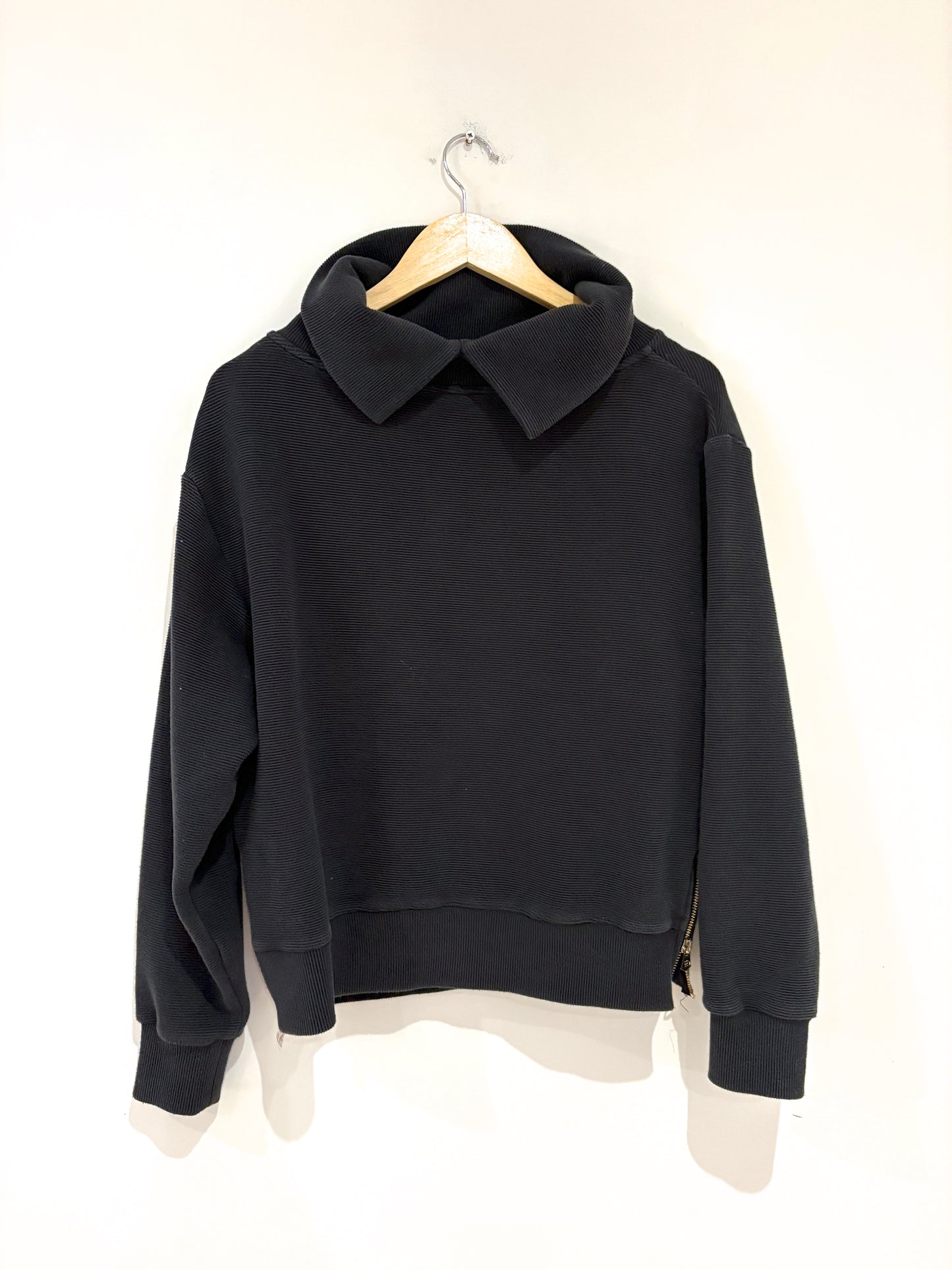 Varley Black Half Zip Jumper S
