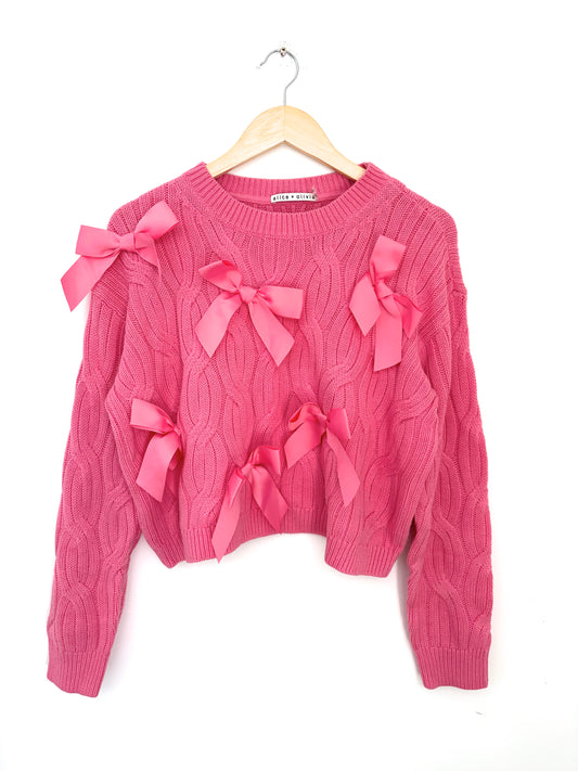 Alice + Olivia Beau bow-embellished cable-knit sweater