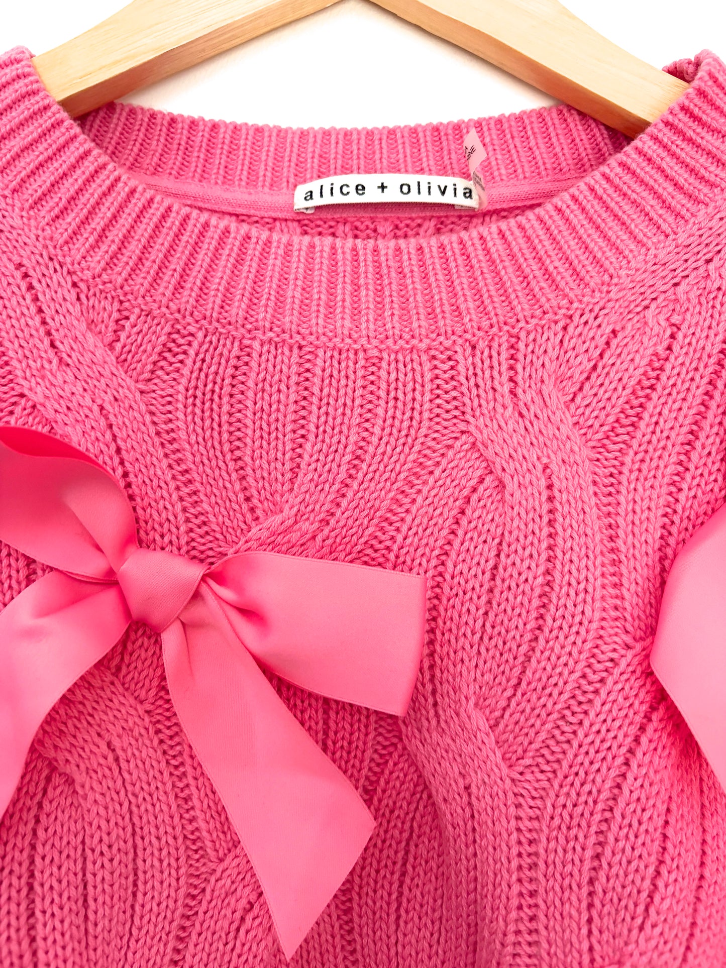 Alice +Olivia Beau Pink Bow-Embellished Jumper M