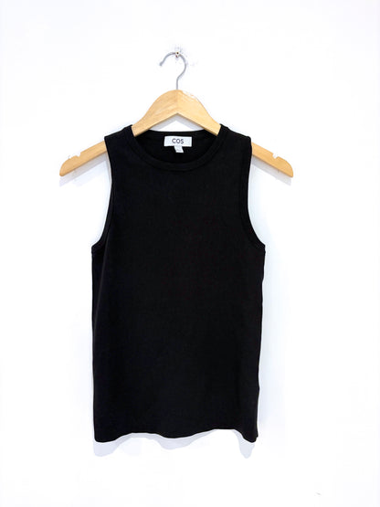 COS black vest