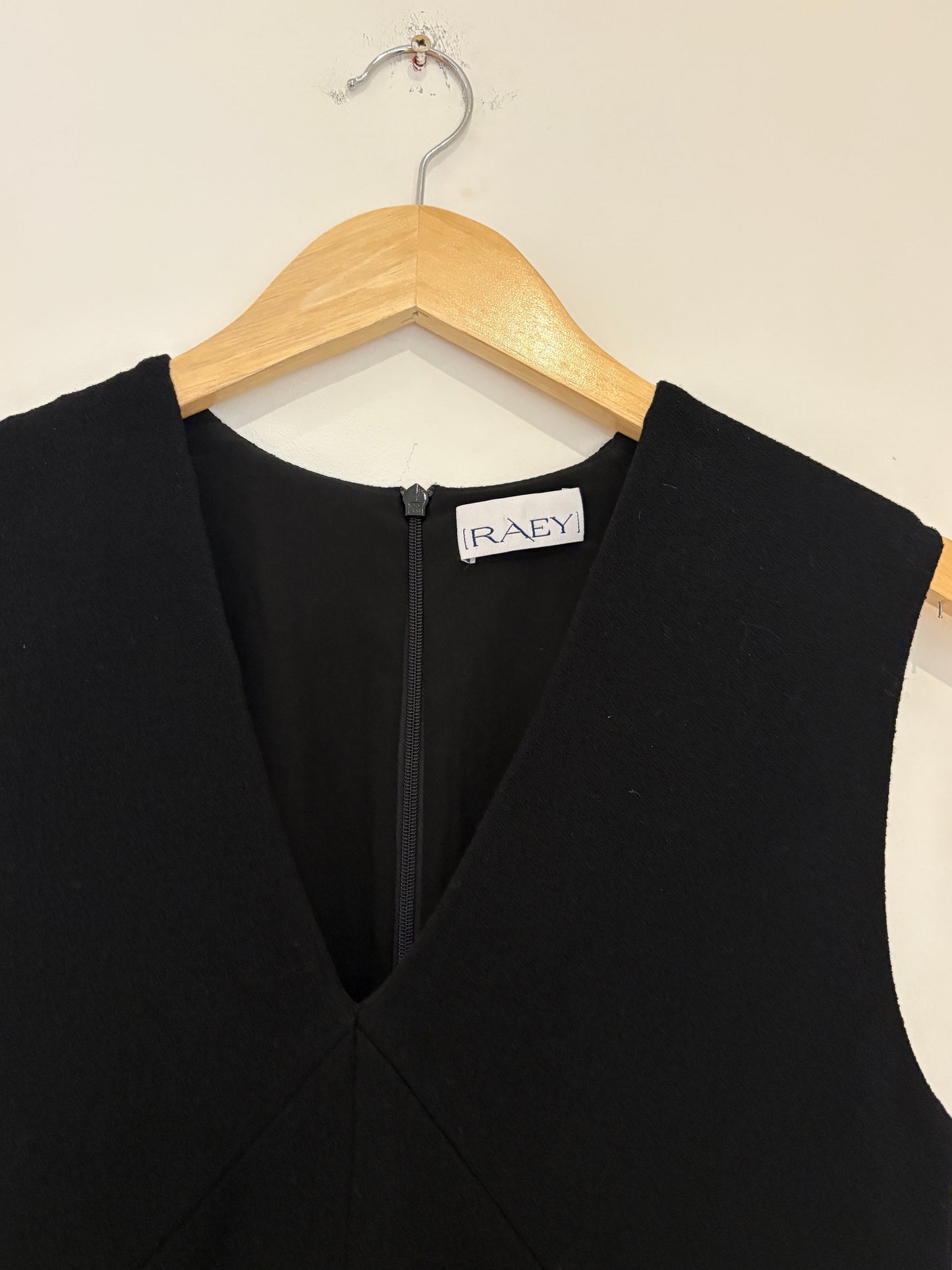 Raey Crepe Black Boxy V-neck Shift Dress UK 6