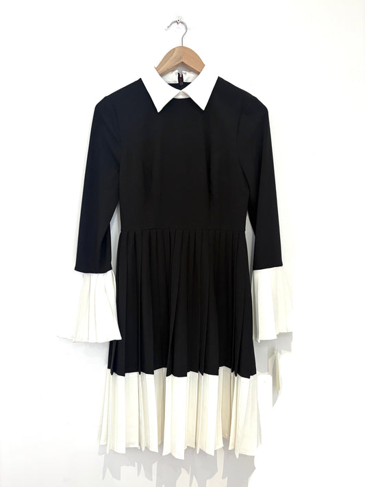 New With Tags Mikael Pleated Dress UK 4