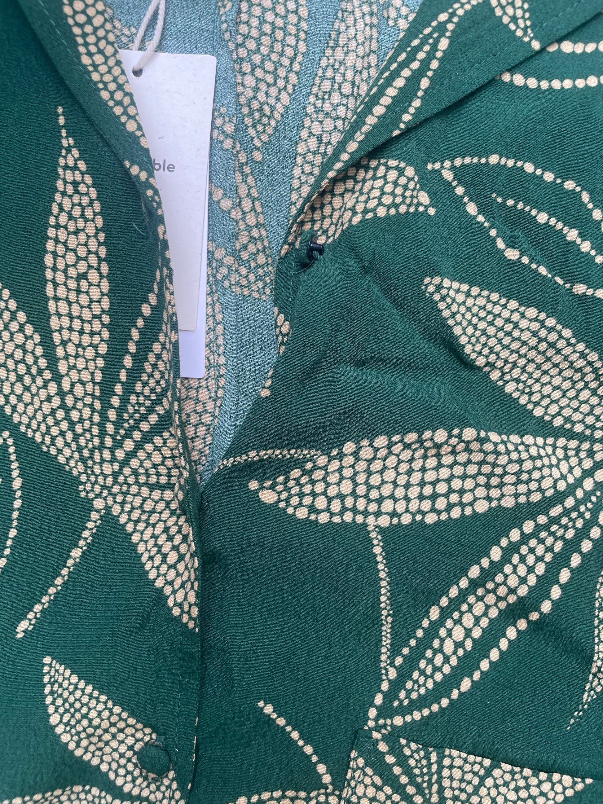 New With Tags Mango Cropped Printed Shirt XS image 3